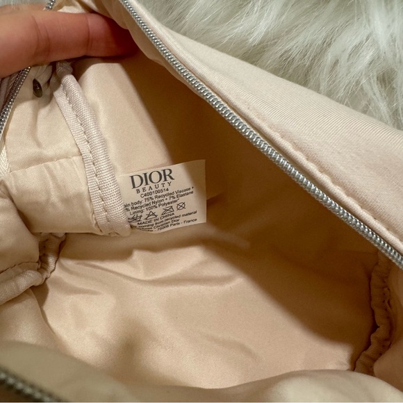 Dior Baby Pink Cosmetic pouch with crossbody chain - Picture 11 of 15